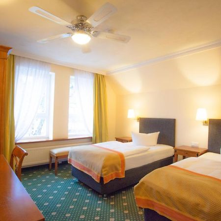 Stadthotel Herzog Ludwig Landshut Exterior foto