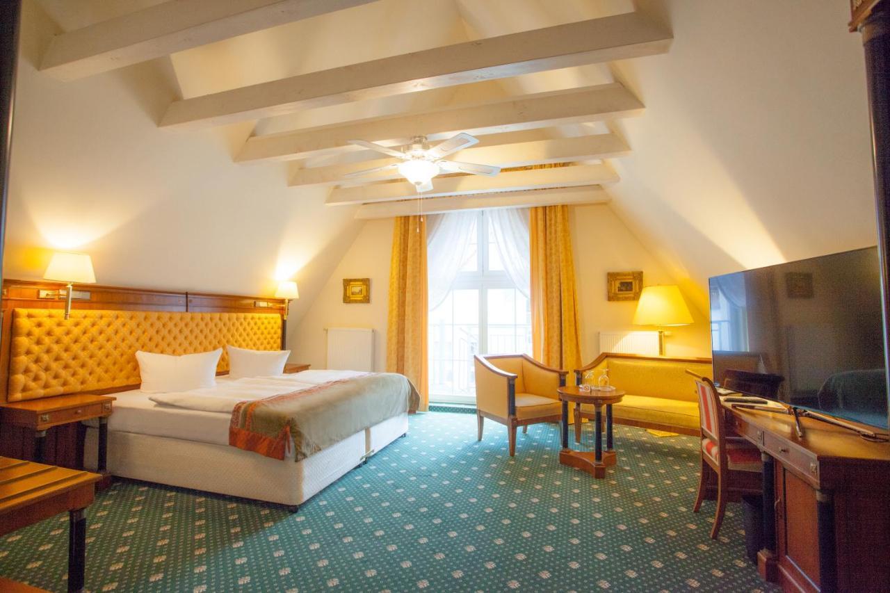 Stadthotel Herzog Ludwig Landshut Exterior foto